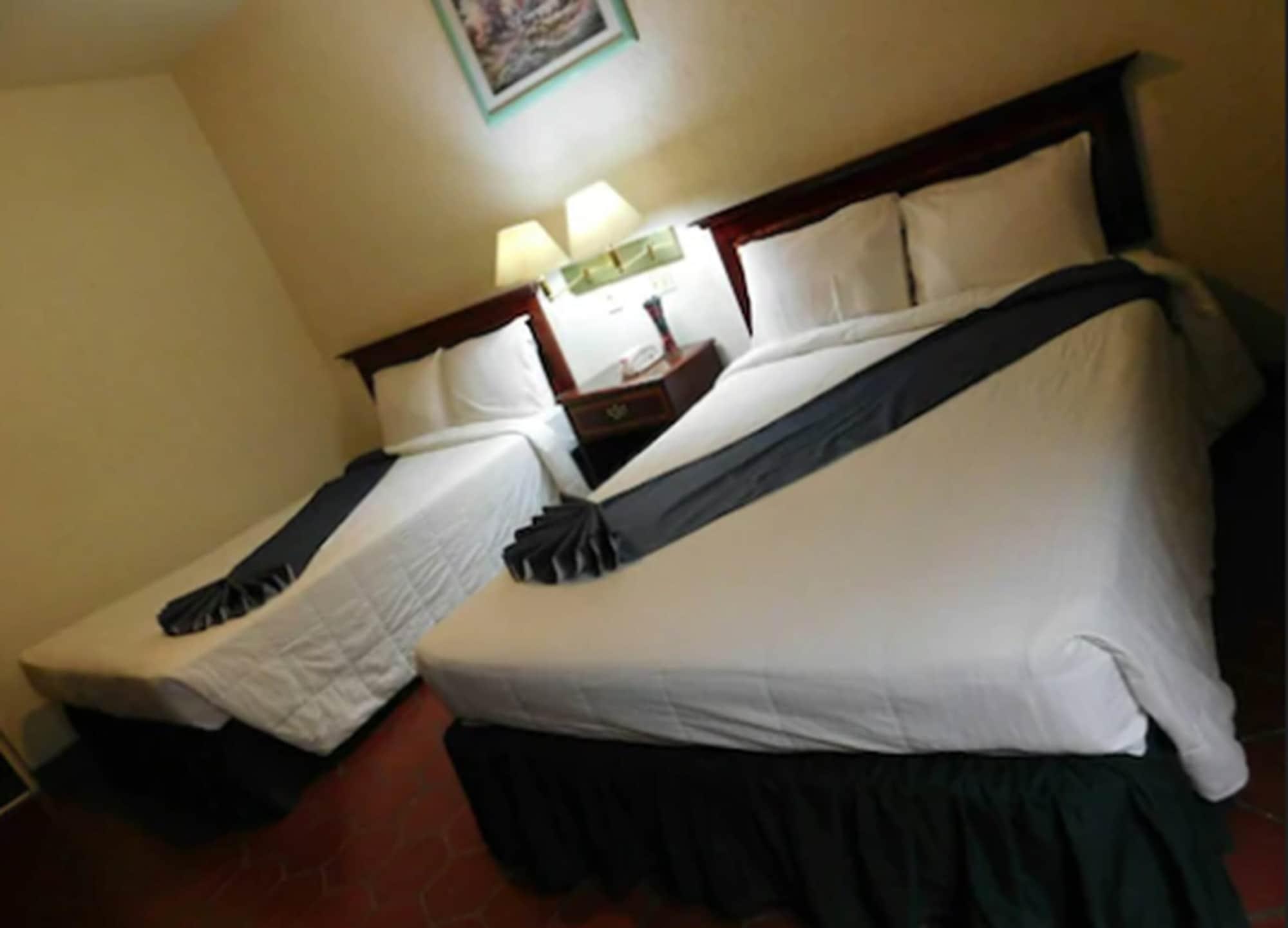 Hotel Urdinola Saltillo Extérieur photo
