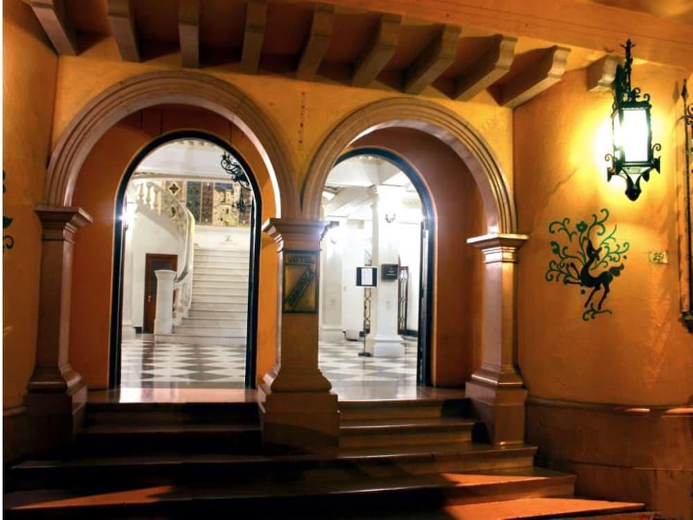 Hotel Urdinola Saltillo Extérieur photo